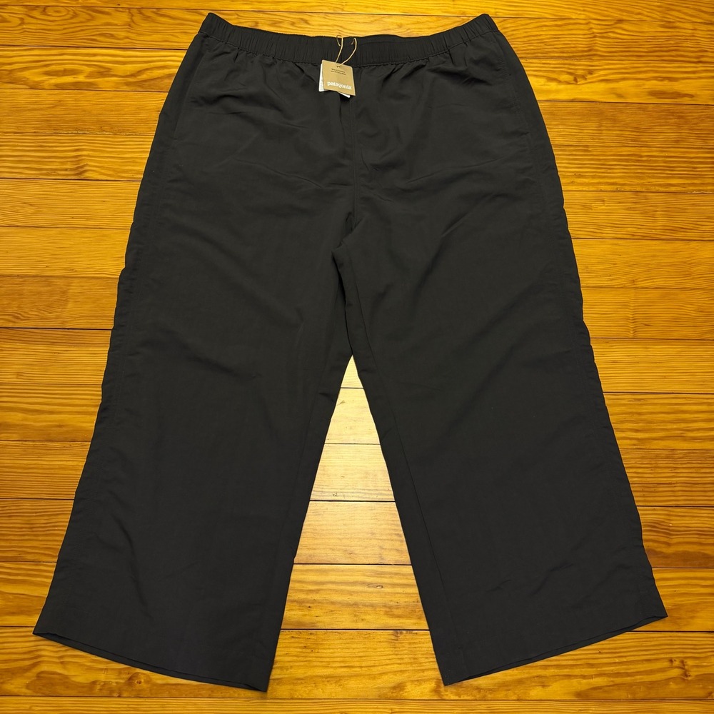Patagonia Outdoor Everyday Cropped Hiking Pants Women XXL Black Nylon Gorpcore